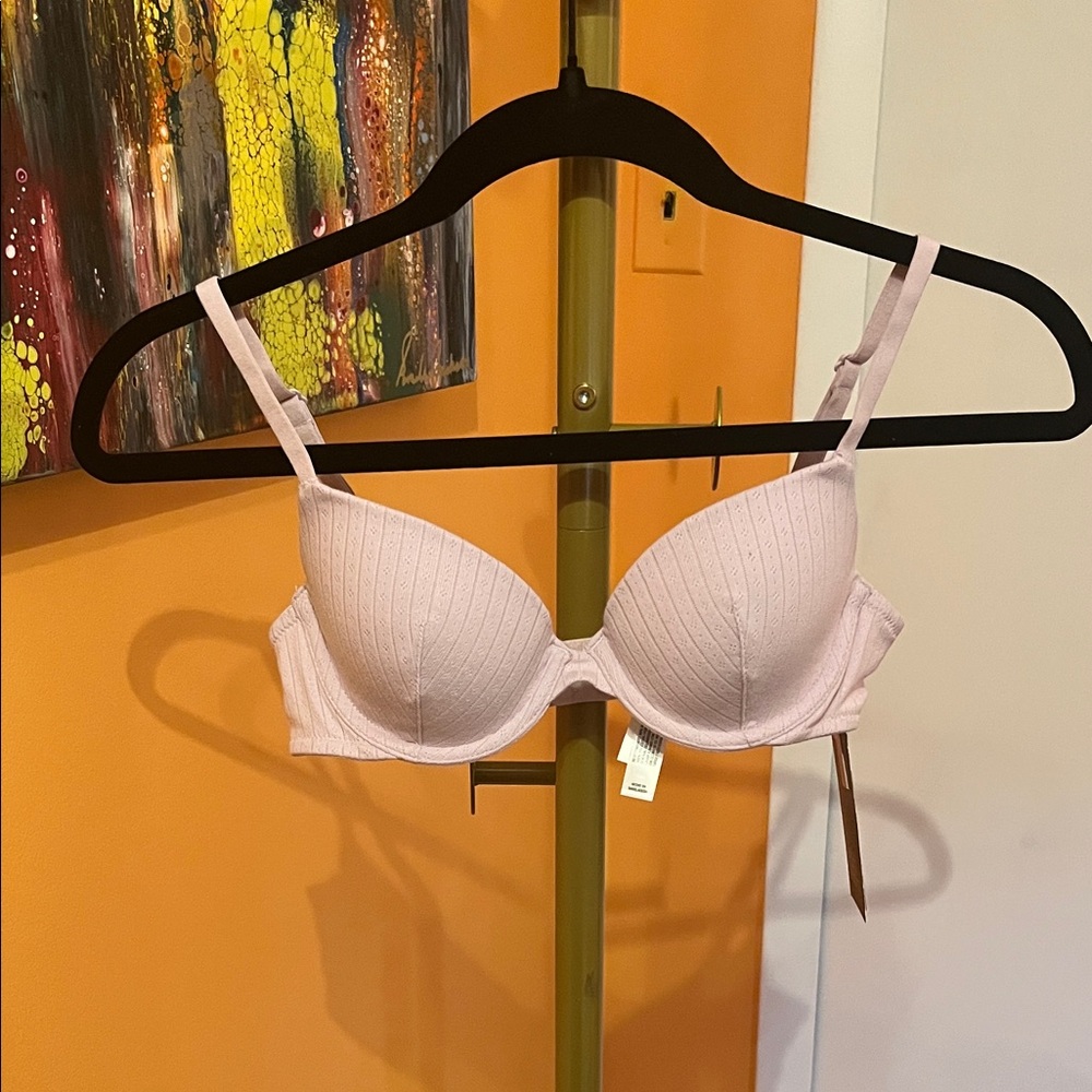 Chic Light Pink Women's Bra